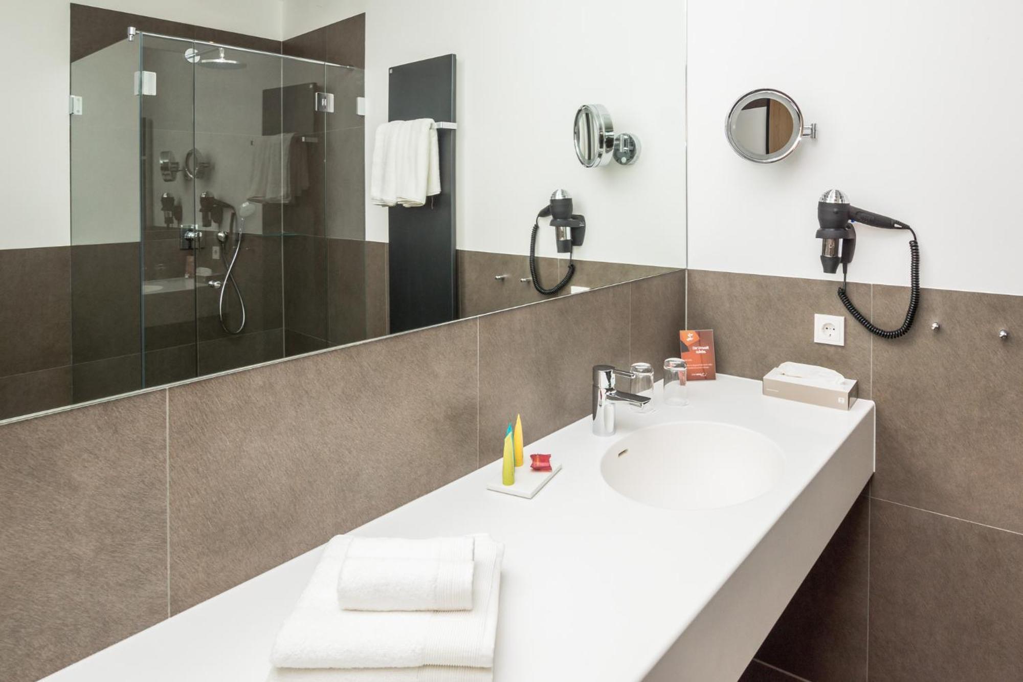 Stadthotel Reich Mellrichstadt Kültér fotó