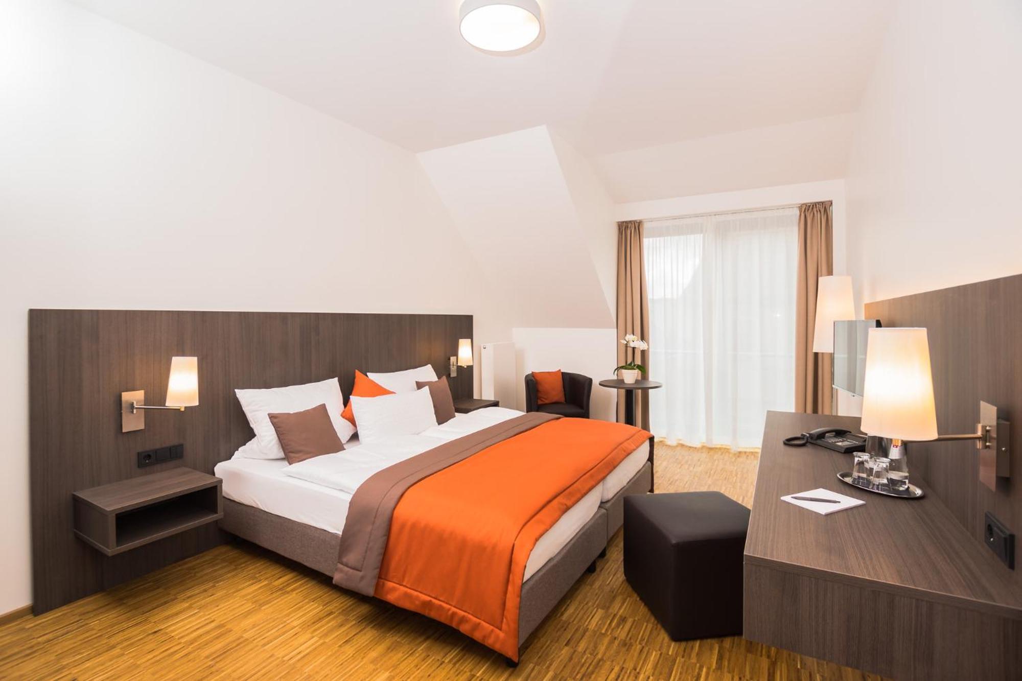 Stadthotel Reich Mellrichstadt Kültér fotó